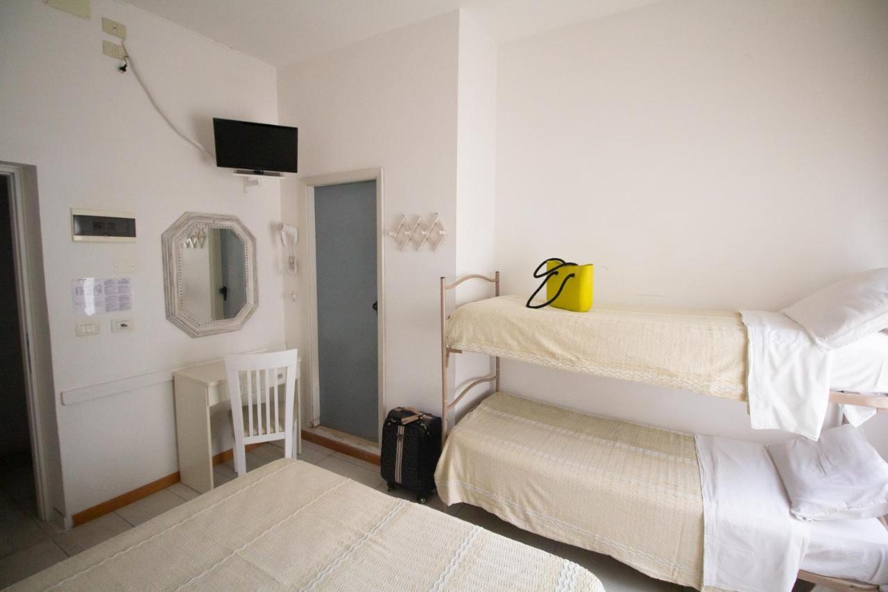 Hotel Morri Bellaria-Igea Marina Exterior photo